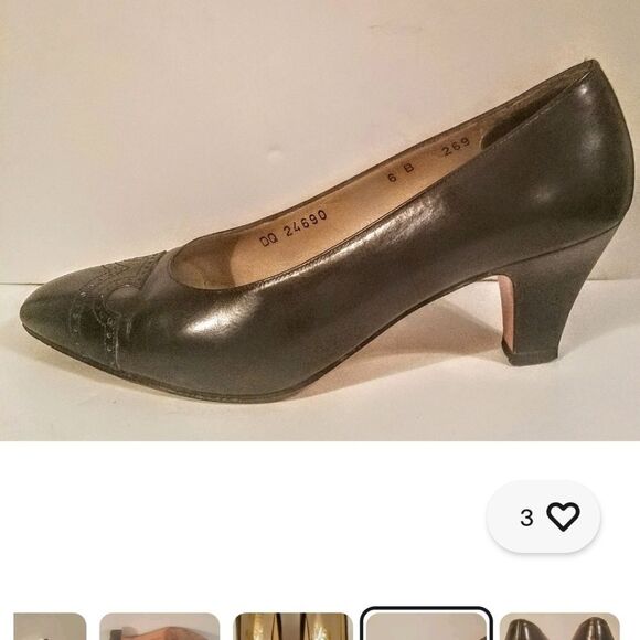 Salvatore Ferragamo Gray Leather w/Black Wingtips Pumps Sz.6 Ret $335 in Dustbag - Picture 6 of 7